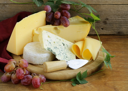 Käseplatten anrichten geht einfach, man benötigt nur die richtigen Käsesorten