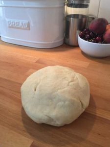 Nun kann der Teig für die Burger Buns gehen